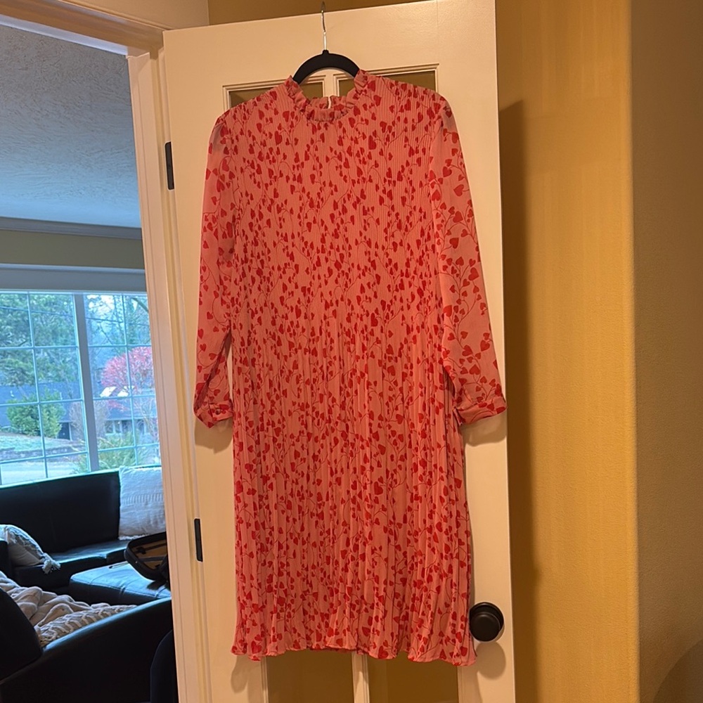H&M Pleated Dress Heart Floral 10P Valentine’s Day! Pink and Red